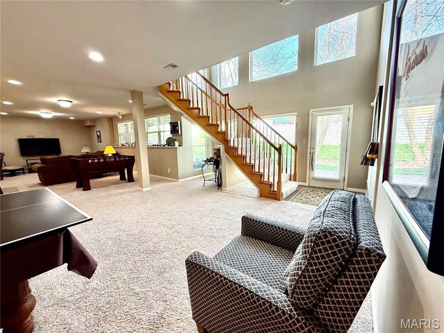 818 Summit Glen Court, Fenton, MO 63026
