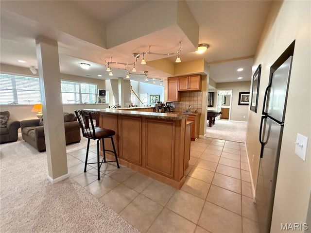 818 Summit Glen Court, Fenton, MO 63026