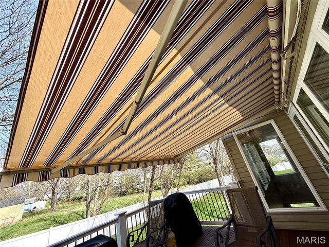818 Summit Glen Court, Fenton, MO 63026