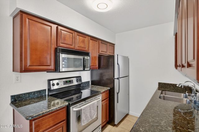 5877 N GRANITE REEF Road 1134, Scottsdale, AZ 85250