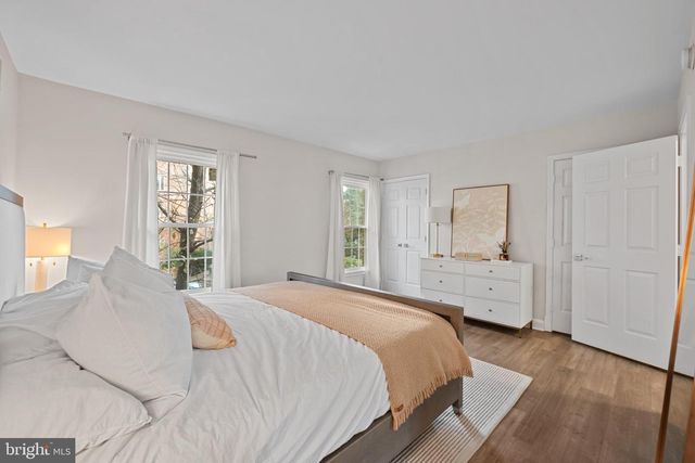 4311 MASSACHUSETTS NW, Washington, DC 20016