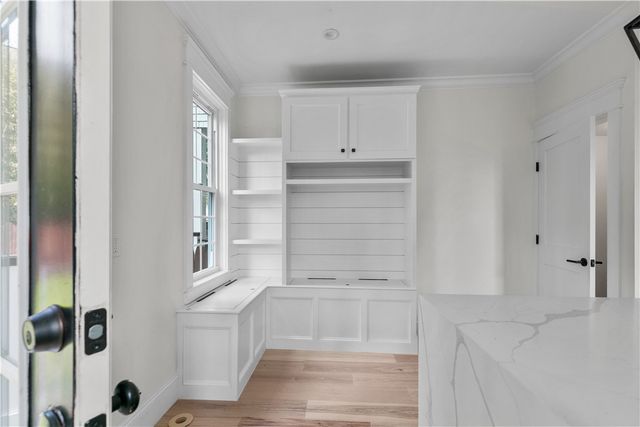 43 Rhode Island Avenue, Newport, RI 02840