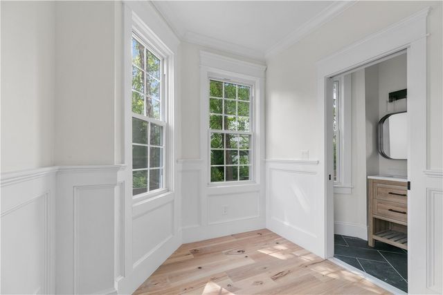 43 Rhode Island Avenue, Newport, RI 02840