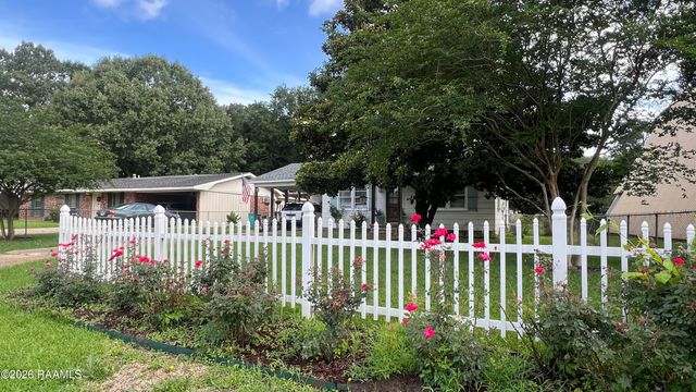 849 E Grolee Street, Opelousas, LA 70570
