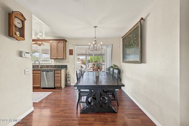 9608 W BROKENSTONE Drive, Sun City, AZ 85351