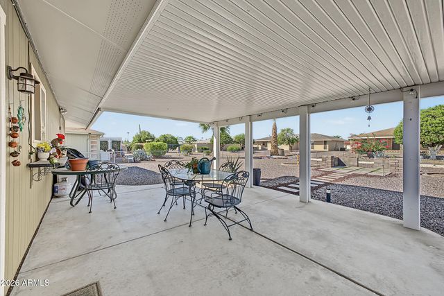 9608 W BROKENSTONE Drive, Sun City, AZ 85351