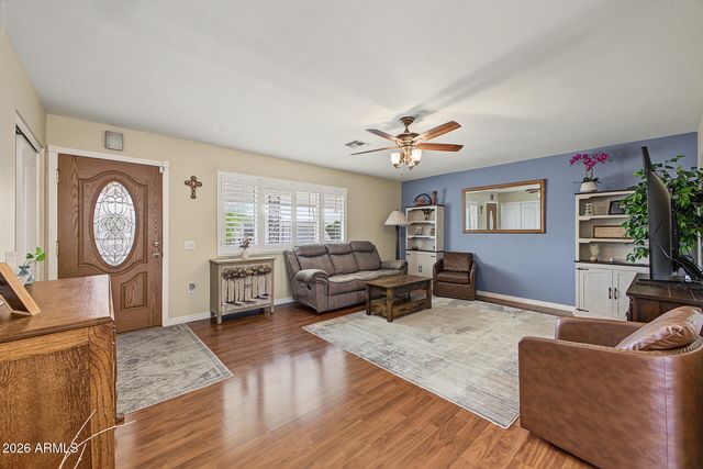 9608 W BROKENSTONE Drive, Sun City, AZ 85351
