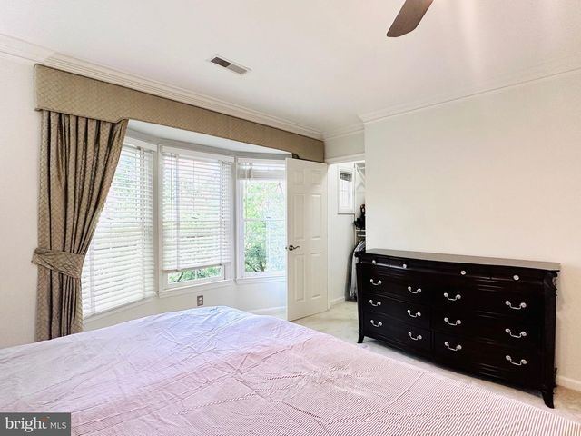 618 N PITT ST, Alexandria, VA 22314