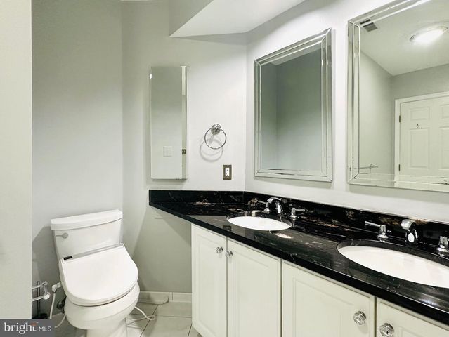 618 N PITT ST, Alexandria, VA 22314