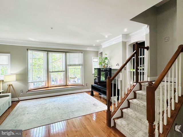 618 N PITT ST, Alexandria, VA 22314