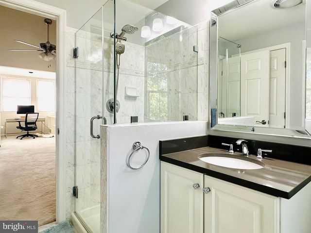618 N PITT ST, Alexandria, VA 22314
