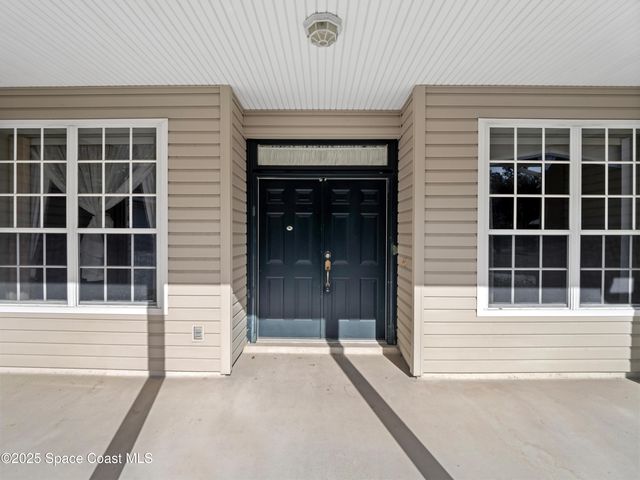 255 Brightwater Drive SE, Palm Bay, FL 32909