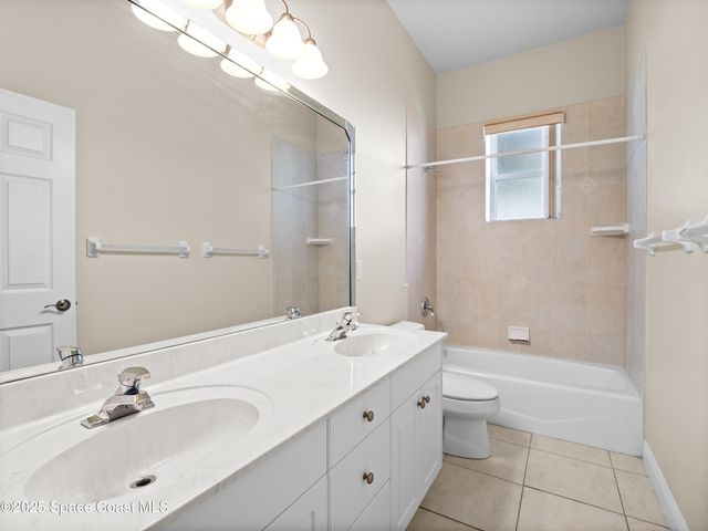 255 Brightwater Drive SE, Palm Bay, FL 32909