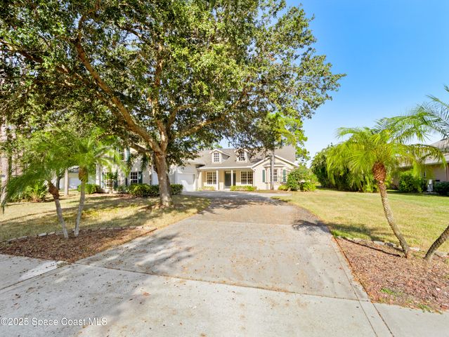 255 Brightwater Drive SE, Palm Bay, FL 32909