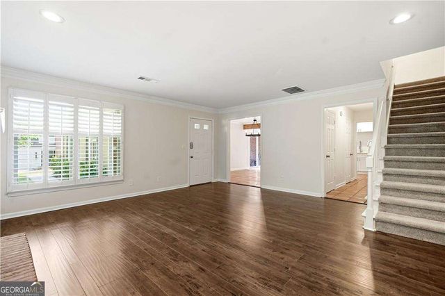 128 Great Oaks Lane, Roswell, GA 30075