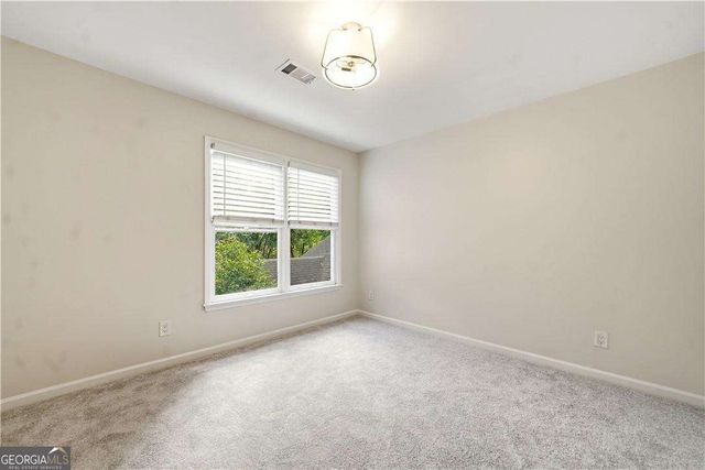 128 Great Oaks Lane, Roswell, GA 30075
