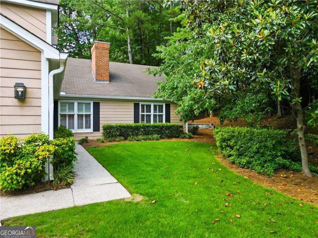 128 Great Oaks Lane, Roswell, GA 30075