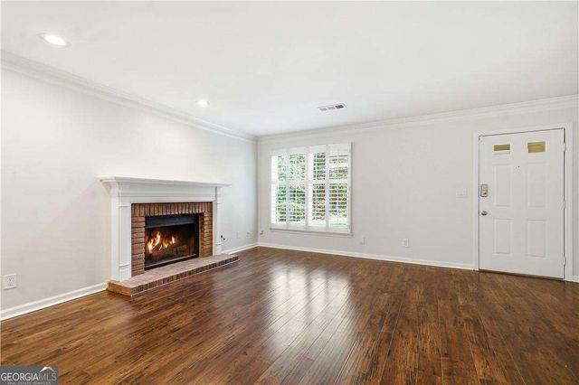 128 Great Oaks Lane, Roswell, GA 30075