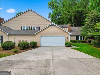 128 Great Oaks Lane, Roswell, GA 30075