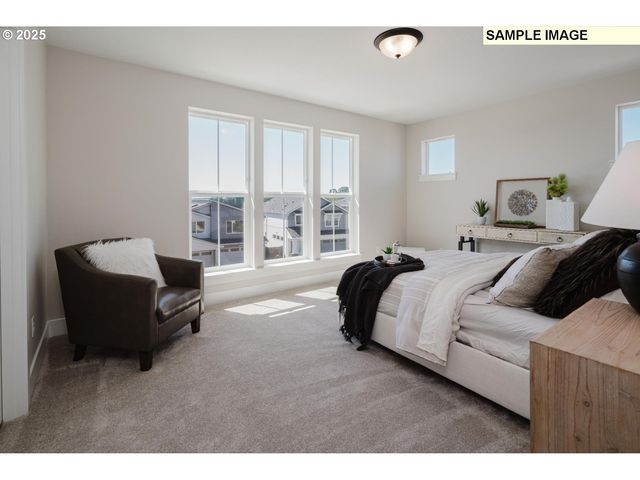 12320 Sw SILVERTIP St, Beaverton, OR 97007