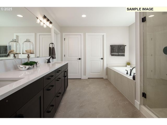 12320 Sw SILVERTIP St, Beaverton, OR 97007