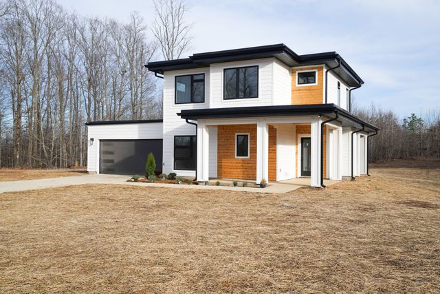 943 Overlook Trl, Stewart, TN 37175