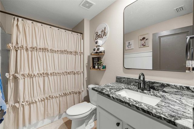 6801 SE 3RD LOOP, Ocala, FL 34472