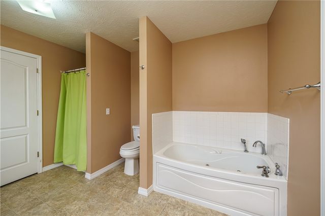 1303 Sunset Boulevard, Berryville, AR 72616