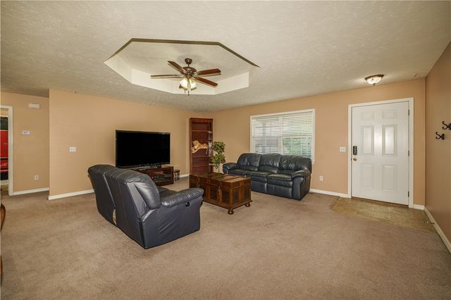 1303 Sunset Boulevard, Berryville, AR 72616