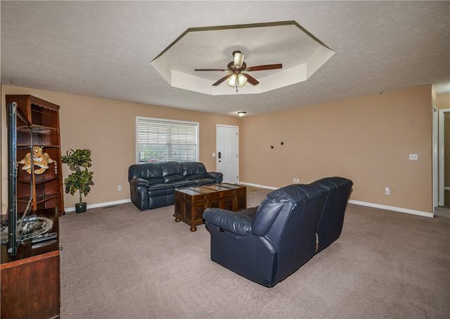 1303 Sunset Boulevard, Berryville, AR 72616