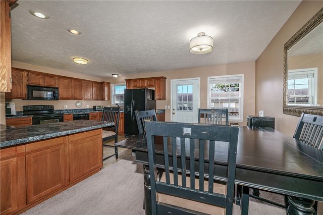 1303 Sunset Boulevard, Berryville, AR 72616