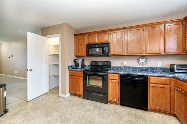 1303 Sunset Boulevard, Berryville, AR 72616