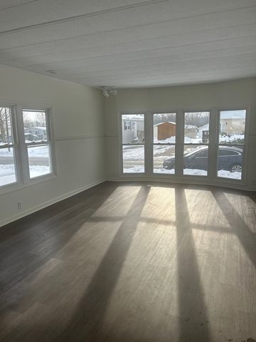 108 Flamingo Drive, Beecher, IL 60401