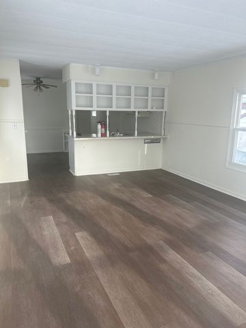 108 Flamingo Drive, Beecher, IL 60401