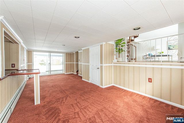 27 Balston Drive, Verona, NJ 07044