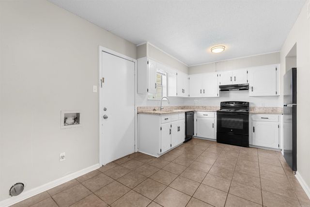 1099 W Elm St, Cabot, AR 72023