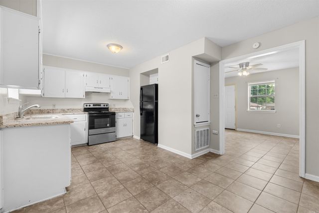 1099 W Elm St, Cabot, AR 72023