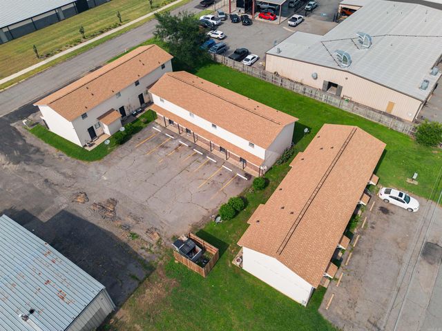 1099 W Elm St, Cabot, AR 72023