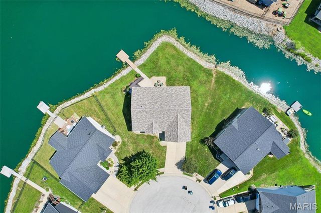 731 W 5th Street, St Jacob, IL 62281