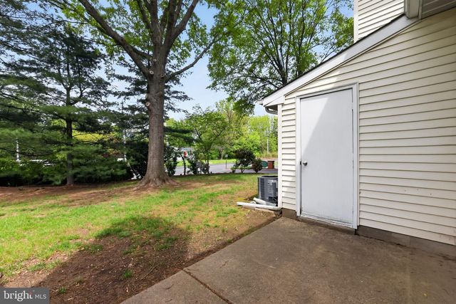 265 LIBERTY DR, Langhorne, PA 19047