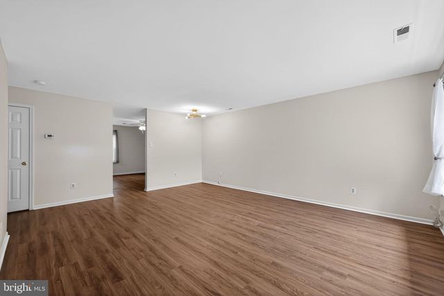 265 LIBERTY DR, Langhorne, PA 19047