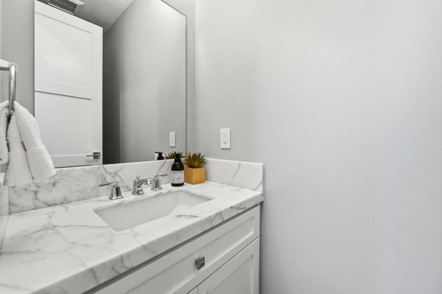 2130 Mills Avenue, Menlo Park, CA 94025