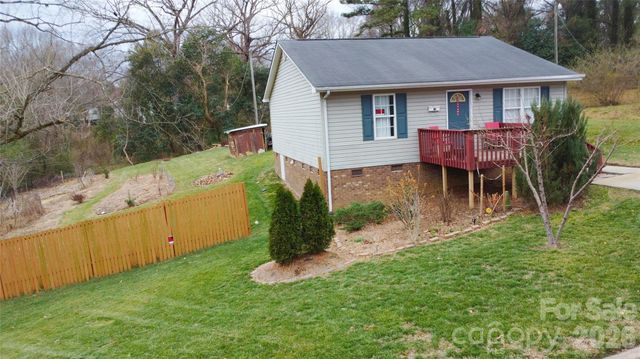 1019 W 7th Avenue, Gastonia, NC 28052