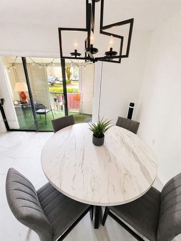 6555 W Broward Blvd 111, Plantation, FL 33317