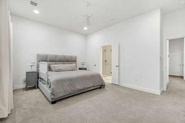 2124 Village Walk Place, Fort Worth, TX 76008