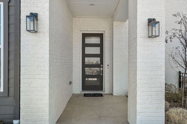 2124 Village Walk Place, Fort Worth, TX 76008