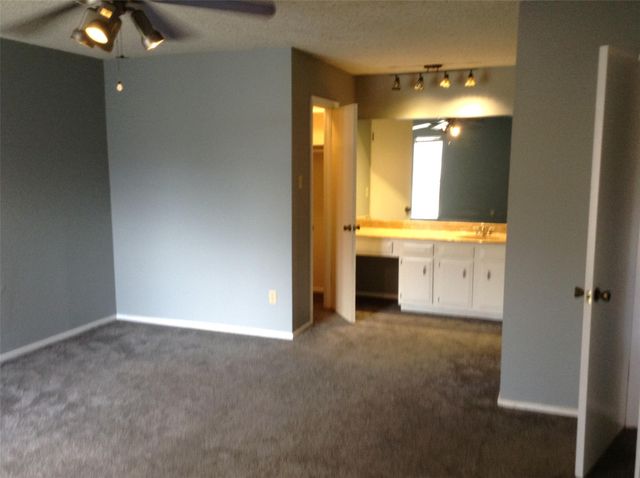 12007 Scribe DR, Austin, TX 78759