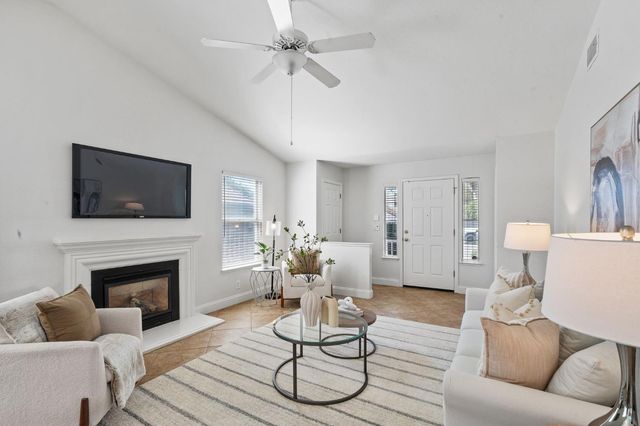 4726 Careo Dr, Antelope, CA 95843