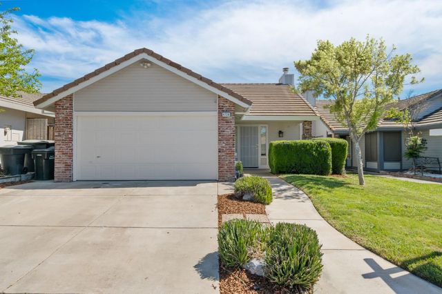 4726 Careo Dr, Antelope, CA 95843