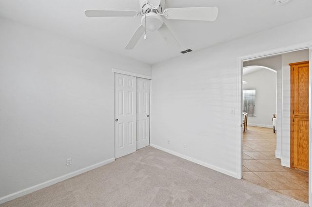 4726 Careo Dr, Antelope, CA 95843